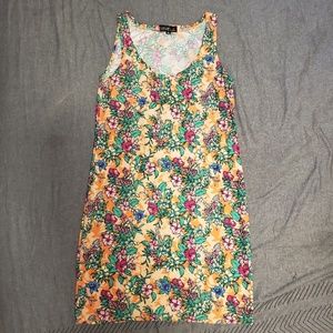Sleeveless summer dress